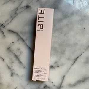 Bite Beauty Changemaker Supercharged Micellar Foundation L35